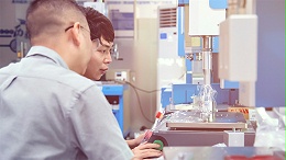 影響超聲波焊接機日常維護關(guān)鍵因素